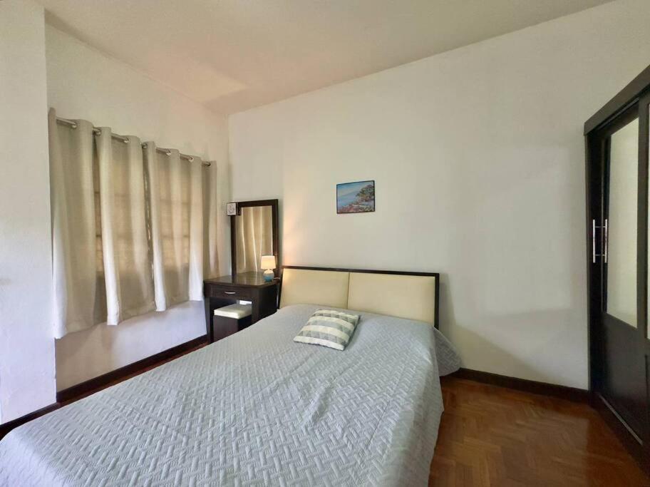 2 Room Apartment In The Old Town Chiang Mai Extérieur photo